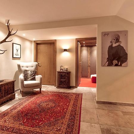 シュトゥーベン・アム・アールベルクHaus Burgi - Angelika Walchアパートメント エクステリア 写真